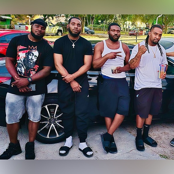 Meet your Posher, Tazz - Picture 7 of 7